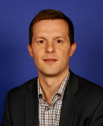 Jared Golden(D-ME 02)